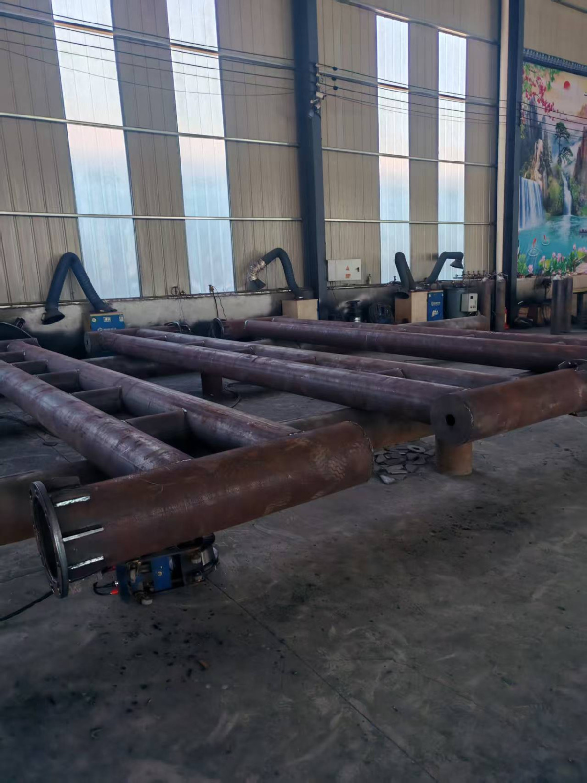 红绿灯信号杆_高速交通标志立杆_高速交通标志